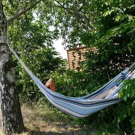 Mit Terrasse Und Garten - 10 Minuten Von Templin * Milmersdorf