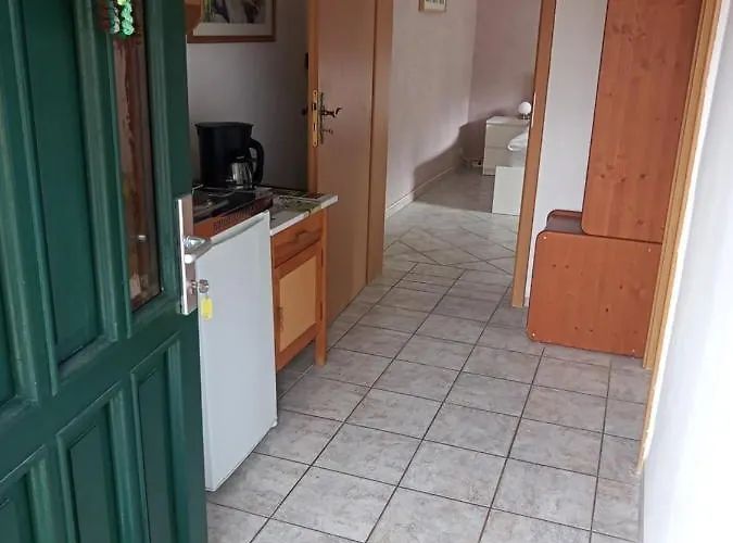 Mit Terrasse - 10 Minuten Von Templin Feriehus *