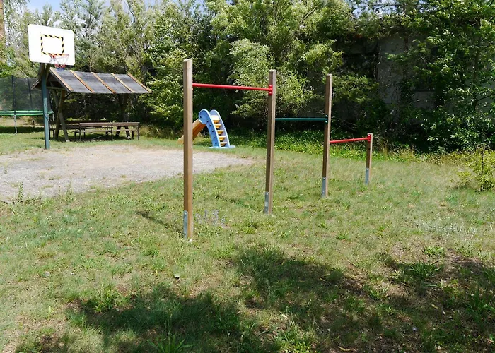 Mit Terrasse - 10 Minuten Von Templin